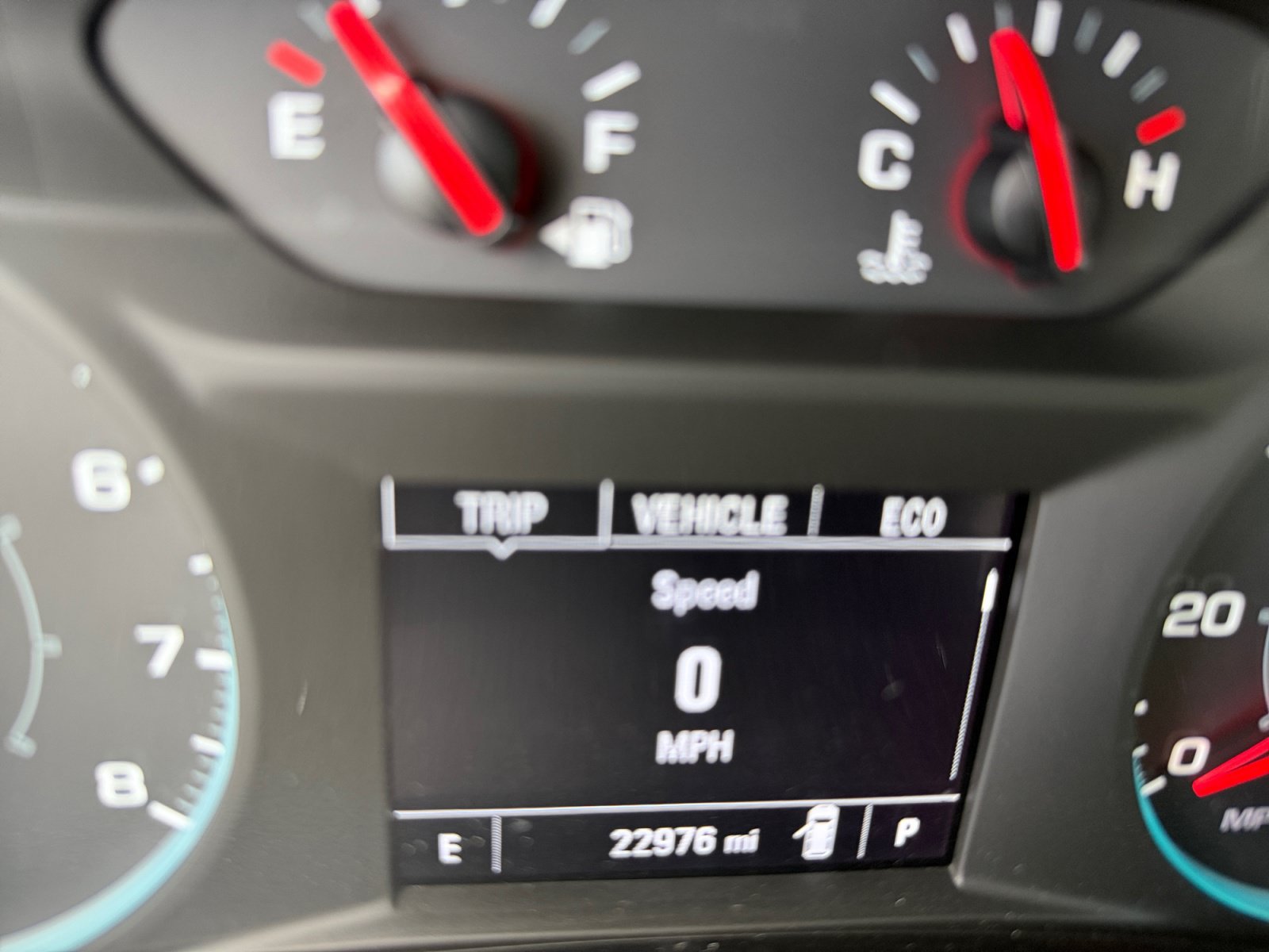 Used 2020 Chevrolet Equinox LS w/ LPO, Floor Liner Package AWD/4WD image 20