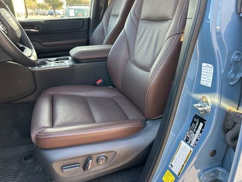 Used 2024 Toyota Land Cruiser image 12