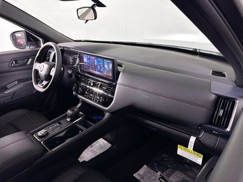 New 2026 Nissan Pathfinder Rock Creek w/ Rock Creek Premium Package AWD/4WD image 27
