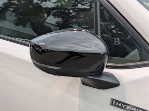 New 2025 Subaru Forester Touring image 10