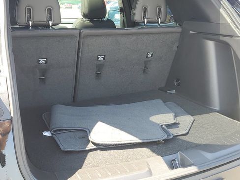 Certified 2022 Chevrolet TrailBlazer ACTIV w/ Sun and Liftgate Package FWD image 37
