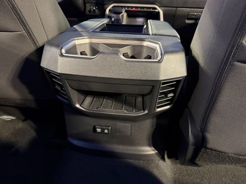 Certified 2026 Toyota Tundra SR5 AWD/4WD image 17