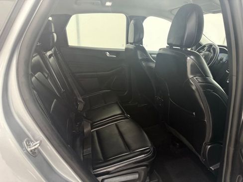 Used 2024 Ford Escape Platinum image 16