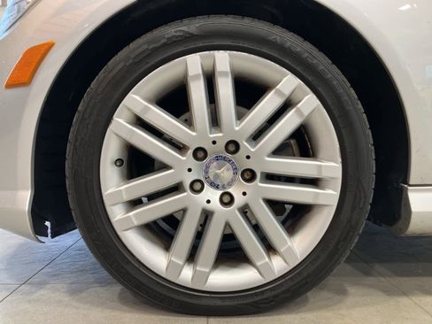 Used 2008 Mercedes-Benz C 300 Sedan image 9