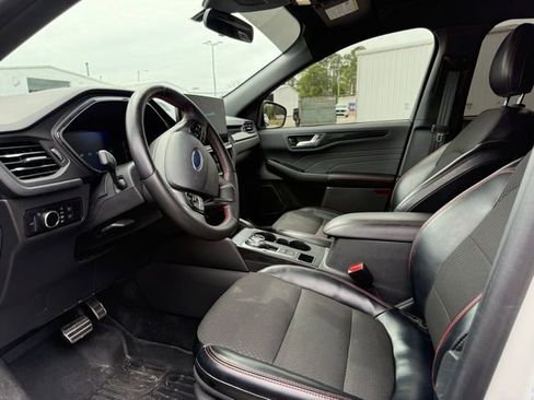 Used 2024 Ford Escape ST-Line w/ Tech Pack #1 image 6
