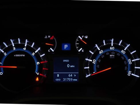 Used 2019 Toyota 4Runner TRD Off-Road Premium AWD/4WD image 26