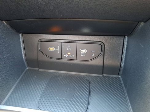 New 2026 Kia Sportage EX w/ EX Panorama Roof Package image 16