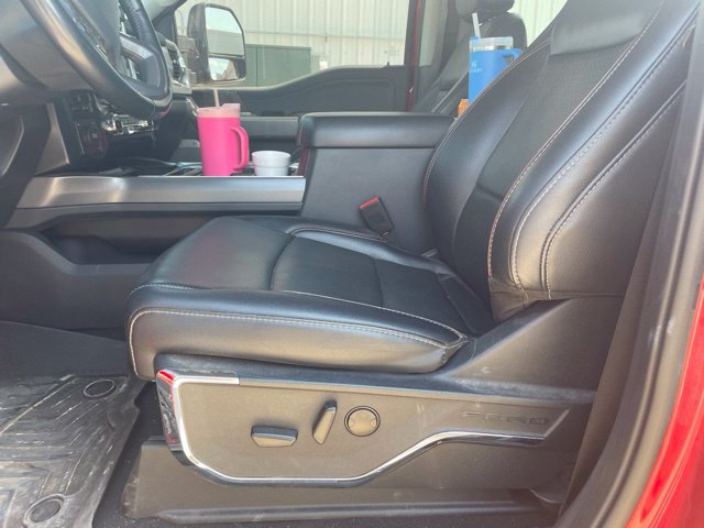 Used 2024 Ford F250 Lariat w/ Sport Appearance Package AWD/4WD image 2