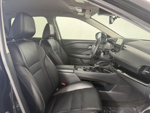 Used 2026 Nissan Rogue SL FWD image 10