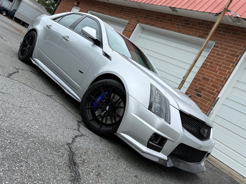 Used 2009 Cadillac CTS V RWD image 29