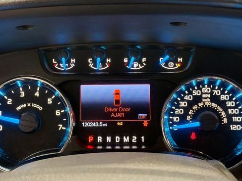Used 2013 Ford F150 XLT w/ Luxury Equipment Group AWD/4WD image 11