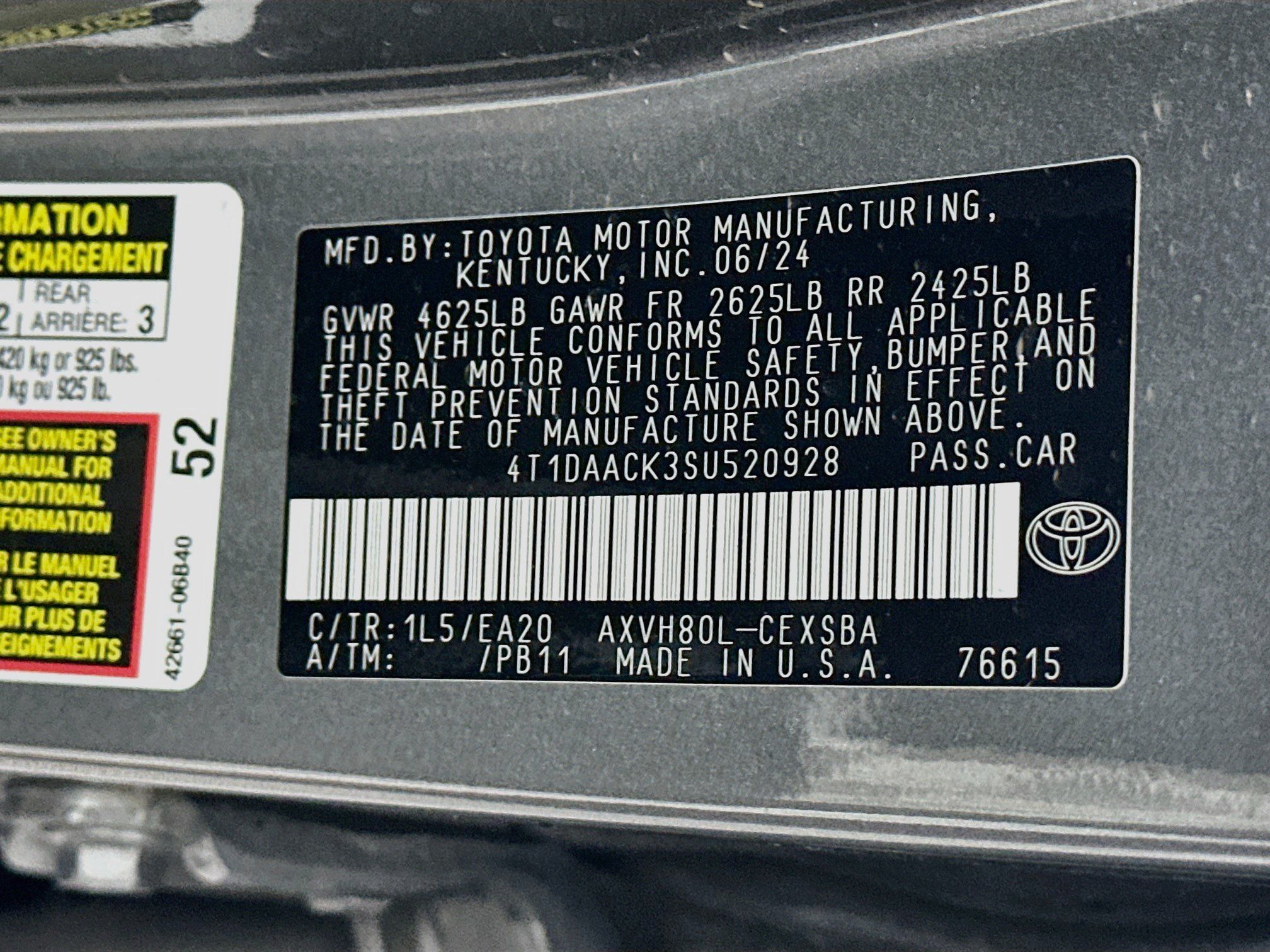 Used 2025 Toyota Camry SE w/ Multimedia Upgrade Package FWD image 12