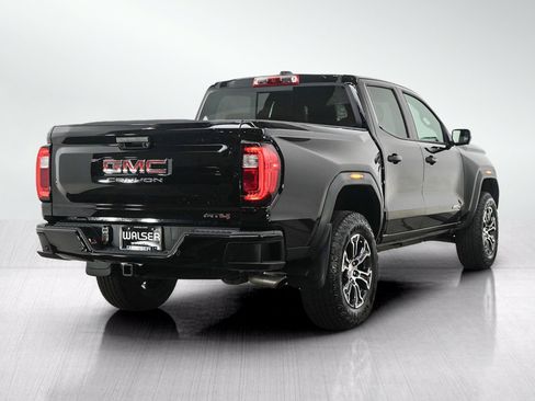 Used 2024 GMC Canyon AT4 w/ Technology Package AWD/4WD image 5