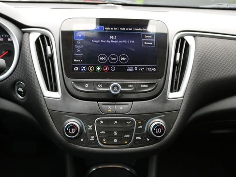 Used 2024 Chevrolet Malibu LT image 20