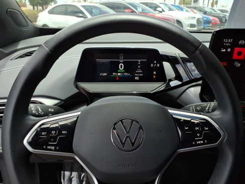 Certified 2023 Volkswagen ID.4 Pro S RWD image 31