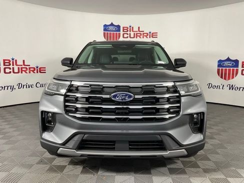 New 2025 Ford Explorer Active w/ Active Comfort Package image 8