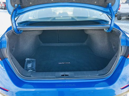 Used 2024 Nissan Sentra SR w/ SR Premium Package image 29