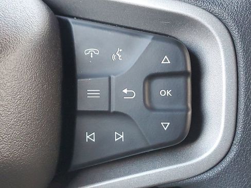 New 2025 Ford Bronco 4-Door image 12