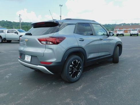 Used 2023 Chevrolet TrailBlazer LT w/ Convenience Package image 9