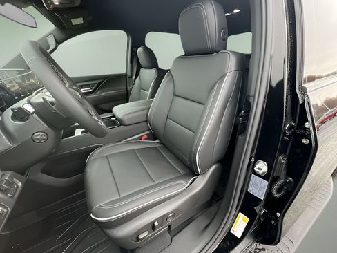 New 2026 Chevrolet Silverado EV LT w/ Plus Package image 17