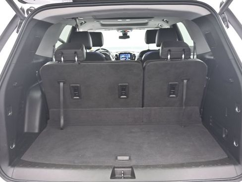 Certified 2020 Chevrolet Traverse LT w/ LT Premium Package AWD/4WD image 15