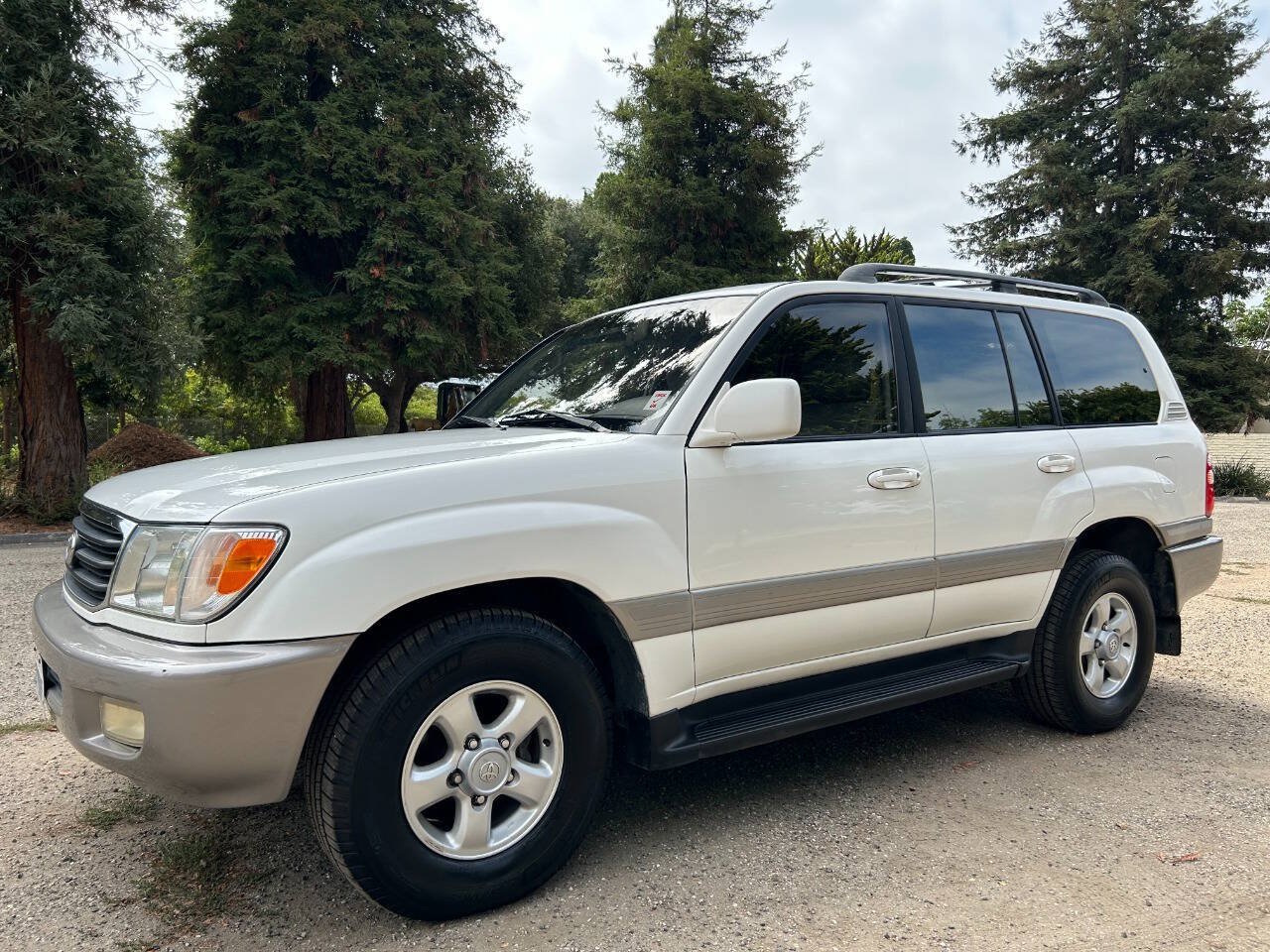 Used 1999 Toyota Land Cruiser AWD/4WD image 4