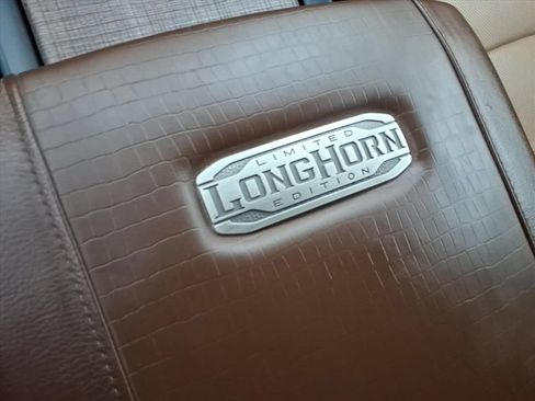 Used 2022 RAM 2500 Limited w/ Snow Chief Group AWD/4WD image 32