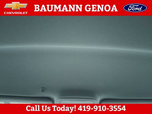 Used 2023 Ford Explorer XLT AWD/4WD image 15