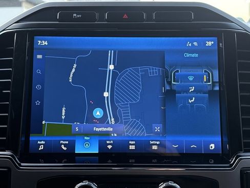 Used 2022 Ford F250 Lariat image 8