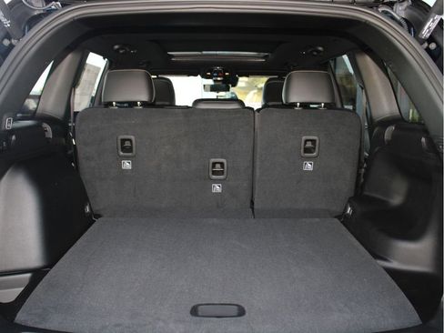 New 2025 Jeep Grand Cherokee Limited w/ Luxury Tech Group II image 28