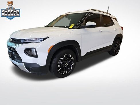 Used 2023 Chevrolet TrailBlazer LT image 1