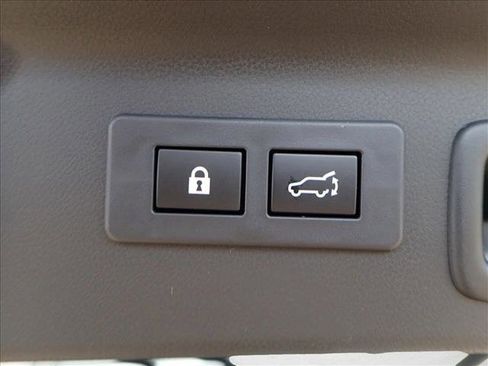 New 2025 Subaru Forester Limited w/ Popular Package #1 image 9