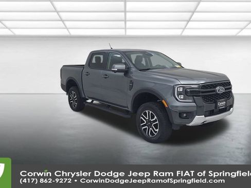 Used 2025 Ford Ranger Lariat w/ FX4 Off-Road Package image 3