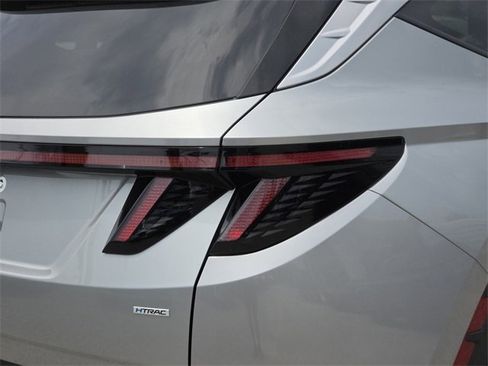 New 2025 Hyundai Tucson Limited image 7