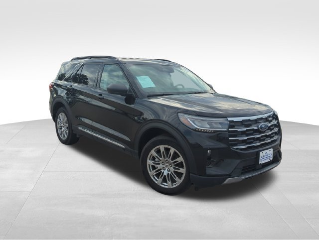 Used 2025 Ford Explorer Active w/ Active Comfort Package AWD/4WD image 12