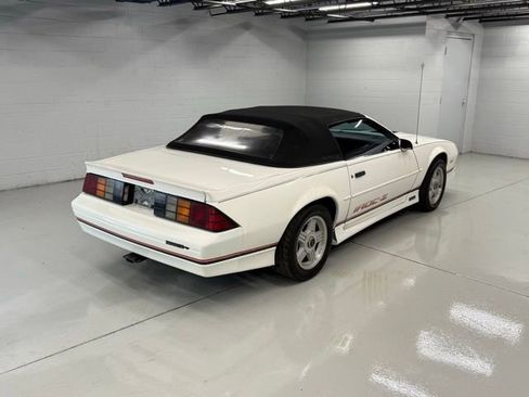 Used 1990 Chevrolet Camaro RS RWD image 11