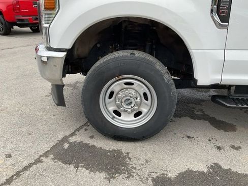 Used 2021 Ford F250 XL w/ Power Equipment Group AWD/4WD image 20