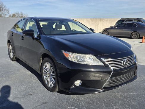 Used 2013 Lexus ES 350 image 2