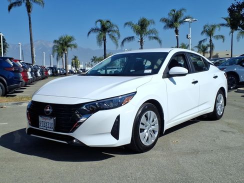 Certified 2025 Nissan Sentra S image 26