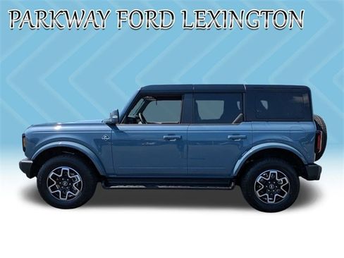 New 2025 Ford Bronco Outer Banks image 8