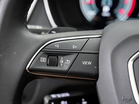 Certified 2025 Audi Q5 2.0T Premium Plus w/ Premium Plus Package image 12