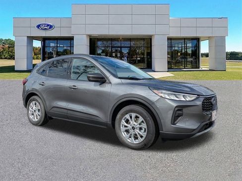 New 2026 Ford Escape Active w/ Active Premium Tech Pack FWD image 2