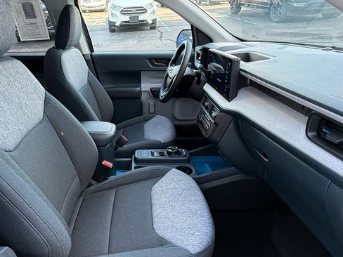 New 2026 Ford Maverick XLT image 19