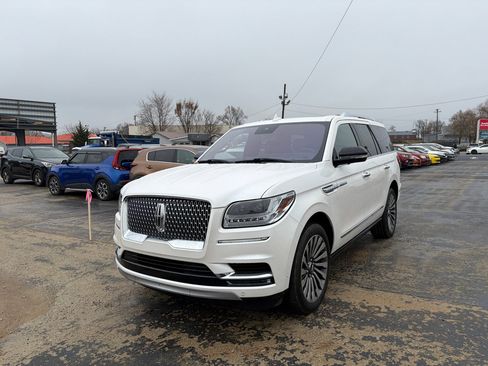 Used 2019 Lincoln Navigator Reserve image 7