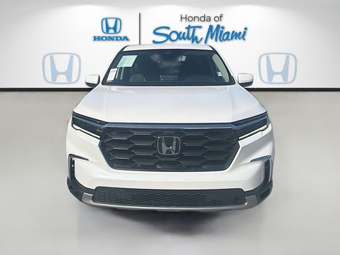 Used 2023 Honda Pilot EX-L image 2