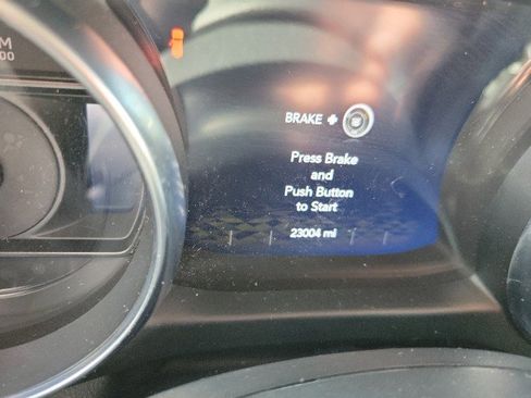 Used 2023 Jeep Wrangler Unlimited AWD/4WD image 9