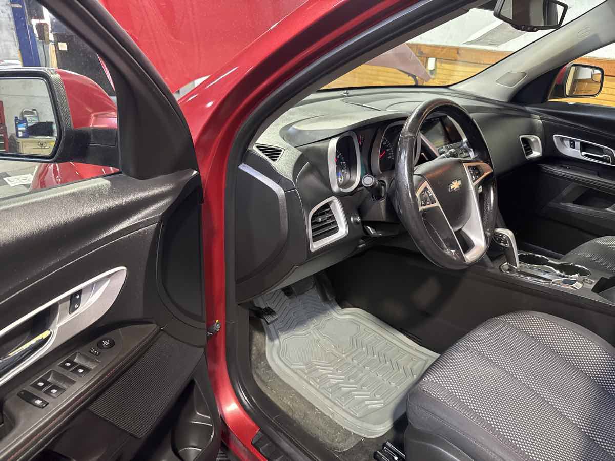 Used 2013 Chevrolet Equinox LT w/ Driver Convenience Package FWD image 14
