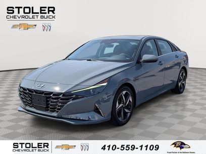 Used 2021 Hyundai Elantra SEL w/ Convenience + Premium Package