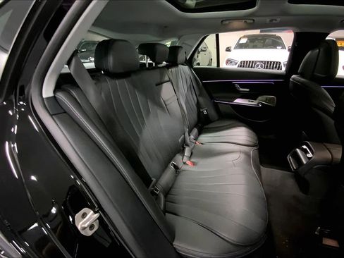 Used 2025 Mercedes-Benz E 450 4MATIC All-Terrain Wagon image 19
