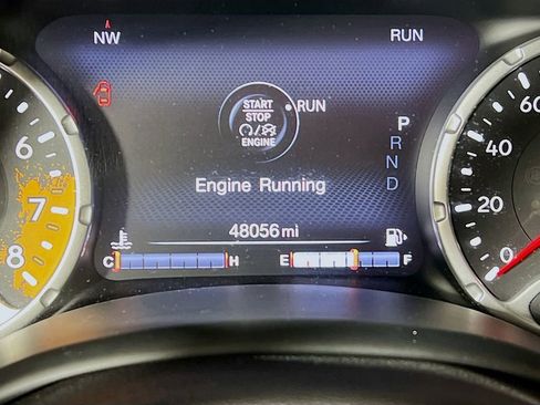 Used 2018 Jeep Renegade Trailhawk w/ UConnect 8.4 Nav Group AWD/4WD image 12